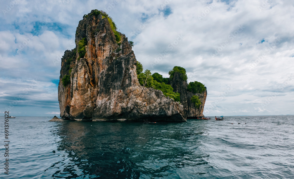 Naklejka premium Phi Phi island in Thailand