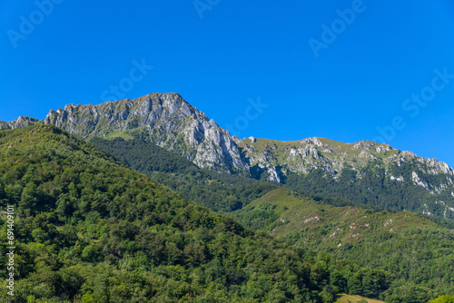 Massif of Las Ubinas La Mesa photo