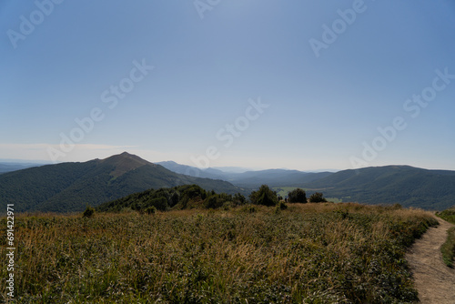 Fototapeta Naklejka Na Ścianę i Meble -  Bieszczady, Polska, Ukraina, Słowacja