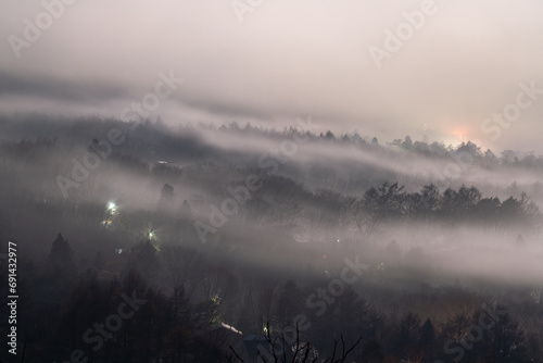 山中湖村　霧の自然風景　
Yamanakako village foggy natural scenery photo