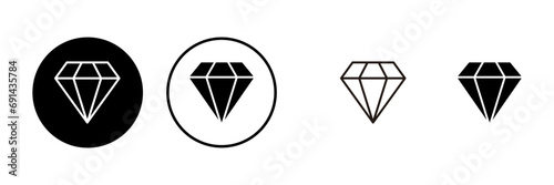 Diamond vector icons set. Diamond vector icon.