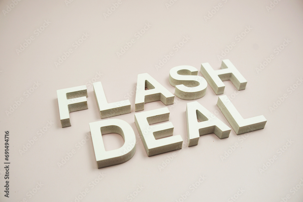 Obraz premium Flash Deal alphabet letters on pink background
