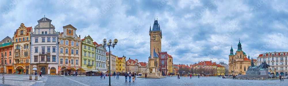 Obraz na płótnie Panorama of charming Old Town Square, Prague, Czechia w salonie