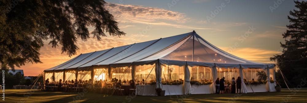 Outdoor wedding tent decorated with flowers, outdoor wedding - obrazy, fototapety, plakaty 