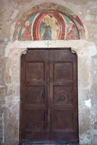 Ocre, old village in Abruzzo, Italy © Claudio Colombo