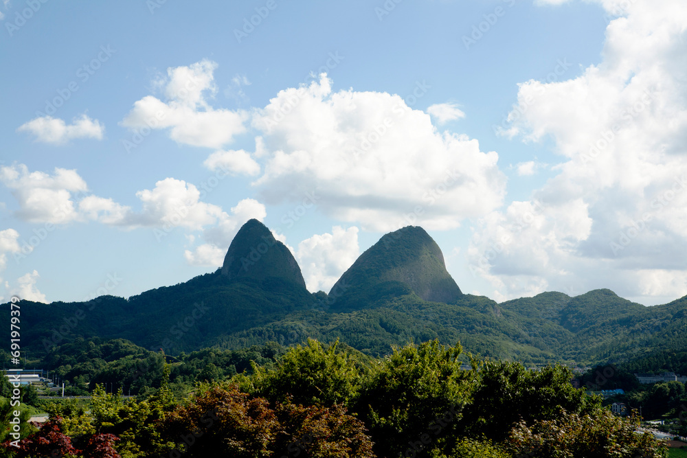 Fototapeta premium landscape with mountains