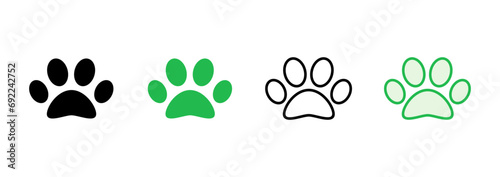 Paw icon set. paw print icon vector. dog or cat paw