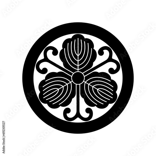 柏紋・丸に蔓柏（まるにつるかしわ）