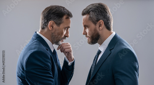 Bild auf Leinwand rivalry in the business world