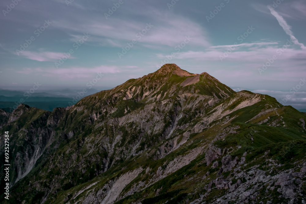 夏の山 夏の山