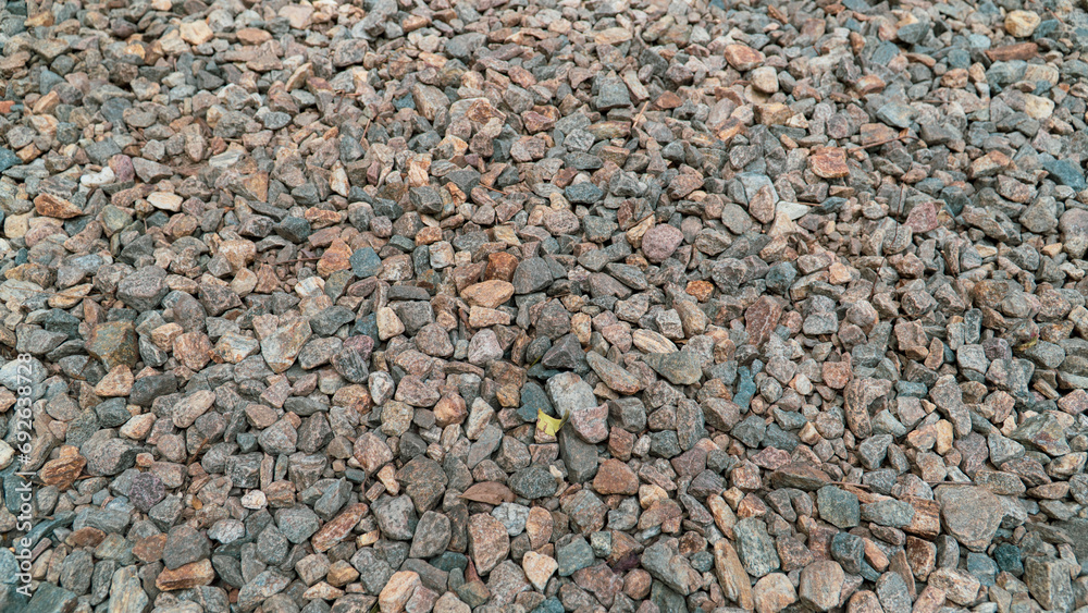 Rocas de diferentes colores