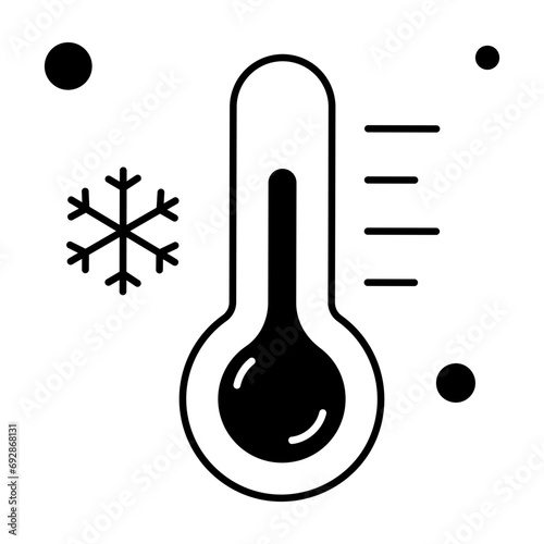 Check out this line style icon of freezing temperature 
