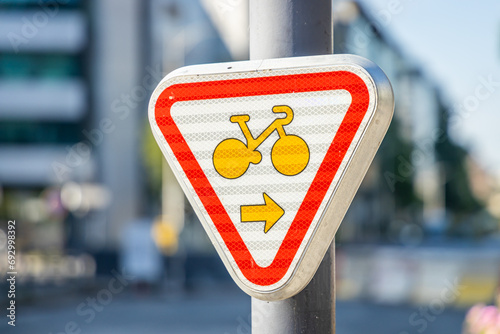 Fototapeta Naklejka Na Ścianę i Meble -  M12 sign authorizing cyclists to cross the lights