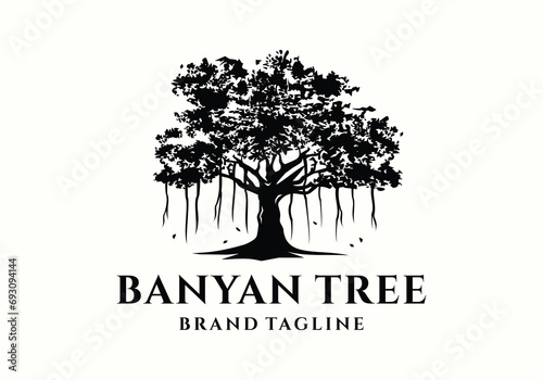 Slika na platnu Old banyan tree logo icon vector design illustration