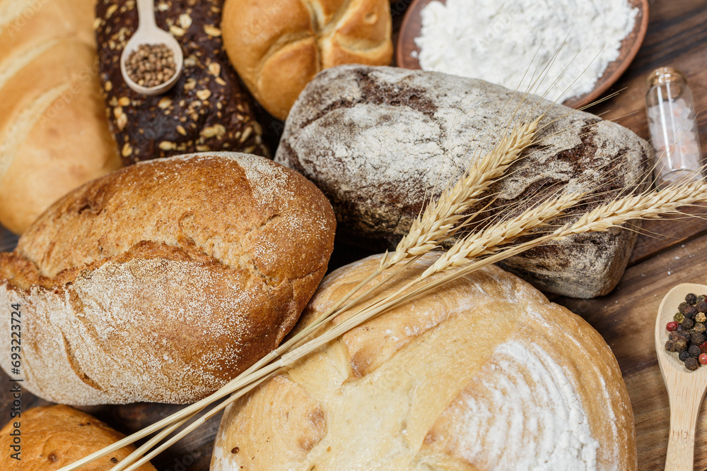 Fresh and delicious bread for eating, different breads for making toast and eating, bread made from wheat and flour, gluten, gluten-free bread, fresh bread baguette