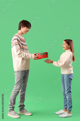 Brother with gift box greet...