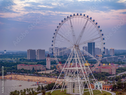 Jiangsu Suqian Luoma Lake Ferris Wheel photo