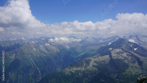 Aussicht vom Gletscher Hintertux in Tirol, Österreich