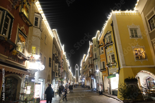 vipiteno addobbata per natale