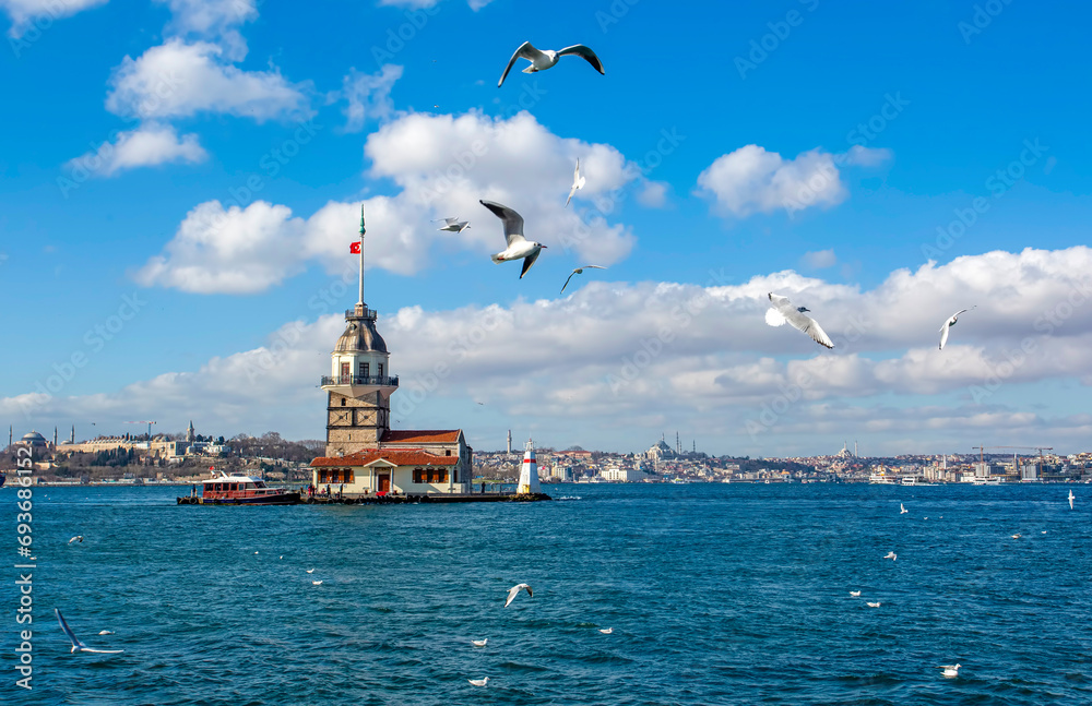 Maiden Tower (Kiz Kulesi), Istanbul / Turkey