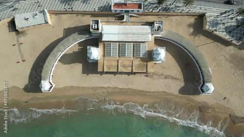 vista aérea de la playa de la caleta en la ciudad de Cádiz, Andalucía photo