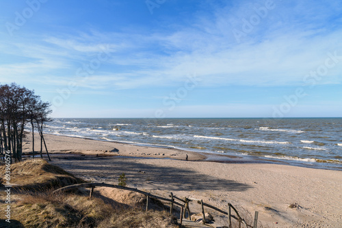 Baltic sea coast next to Jurkalne, Latvia. © Janis Smits