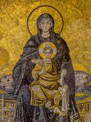 Obraz na płótnie mosaic in Hagia Sophia of the Mother of God with the baby Jesus on her lap w salonie