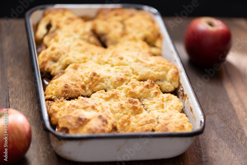 Obraz na płótnie baked apple cobbler w salonie