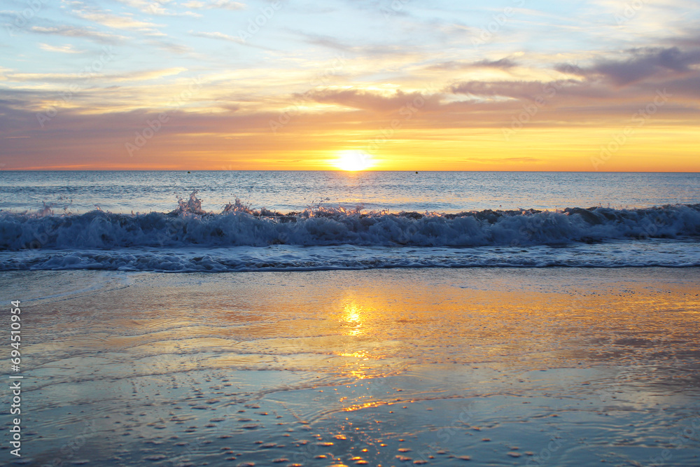 Fototapeta premium natural background beautiful sunset on the beach