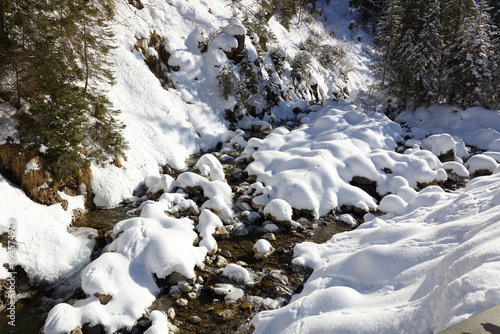Kleinwalsertal - Bärguntbach - Winter / Kleinwalsertal - Bärguntbach - Winter /