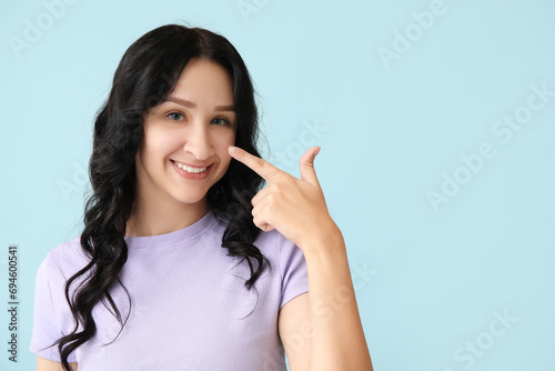 Portrait of pretty young wo...