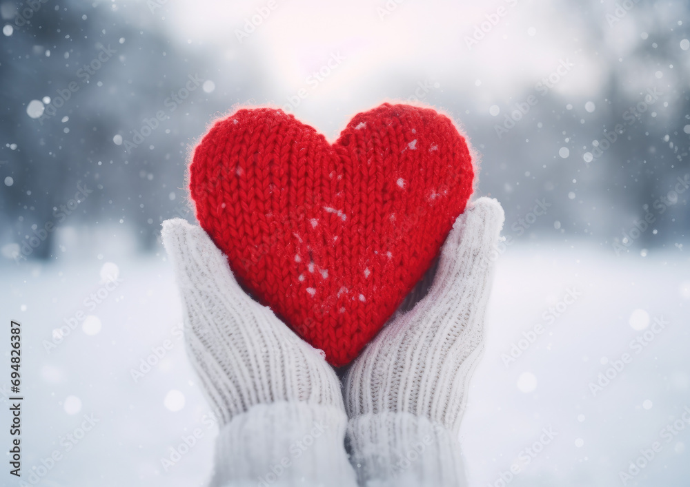 Serving heart, heart in hand Serving heart, heart in hand