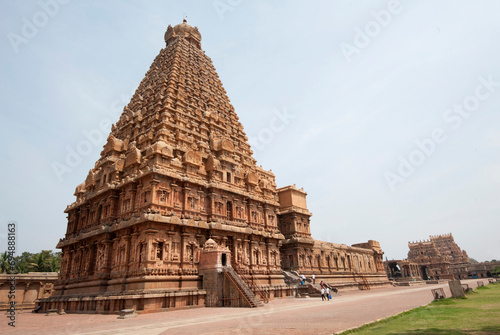 The magnificent Cholan Dynasty Brihadeeswara temple, UNESCO World Heritage Site, built in 1010, Thanjavur, Tamil Nadu, India photo