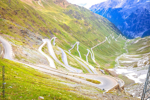 Tableau sur toile Stelvio mountain pass or Stilfser Joch scenic road serpentines view