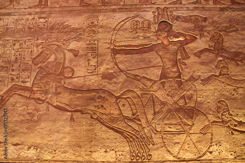 Intérieur du Temple Abou Simbel , Egypte : bas relief de Ramsès II , Bataille de Qadesh