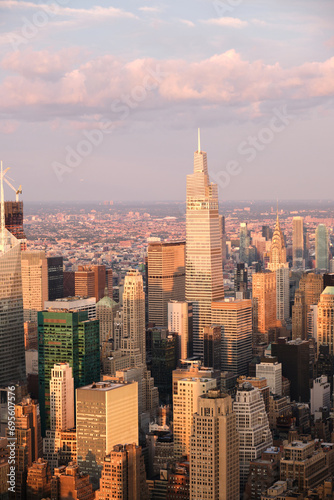 new-york city archtecture in downtown sunny light day © koleg68