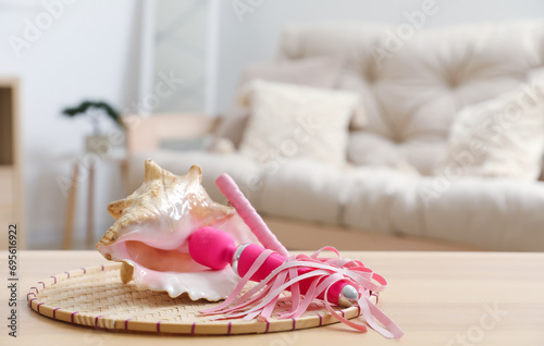 Seashell with vibrator and ...