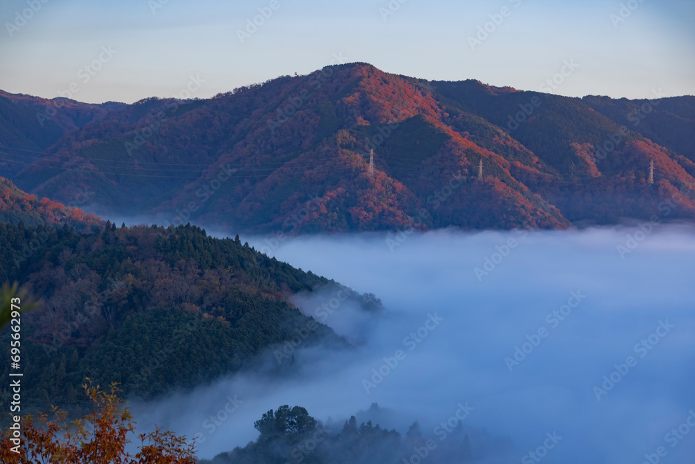 A sea of clouds at the top of the mountain in Kyoto telephoto shot