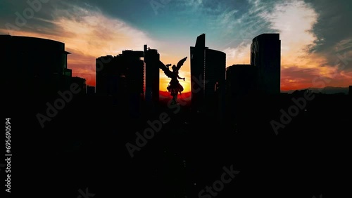 sunset in the Mexico city downtown, angel de la independencia landmark