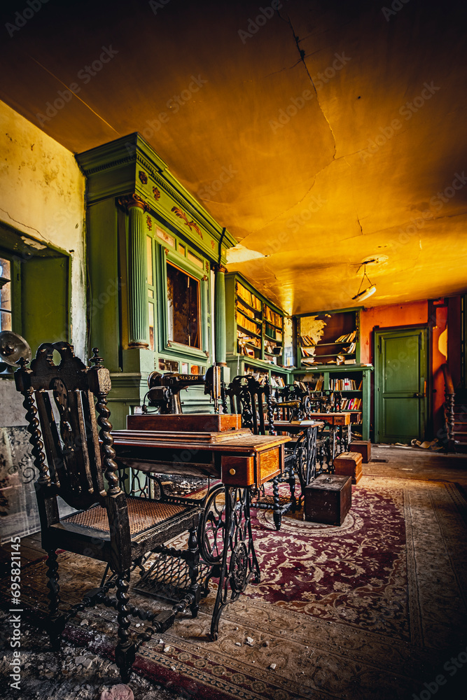 Naklejka premium The abandoned old and rotten French castle