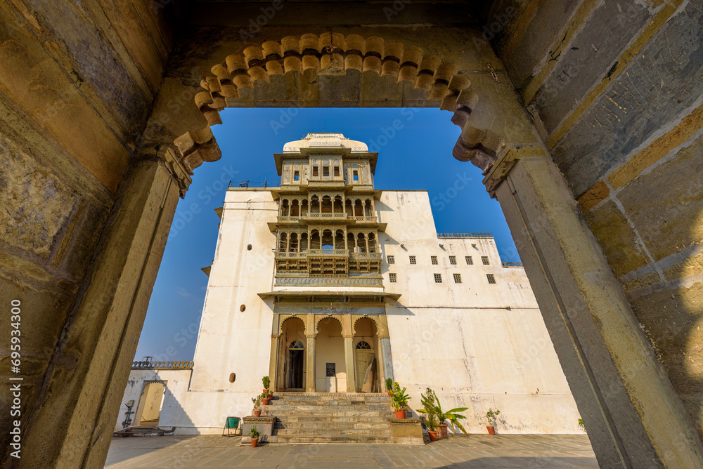 Fototapeta premium Monsoon Palace, Udaipur, Rajasthan