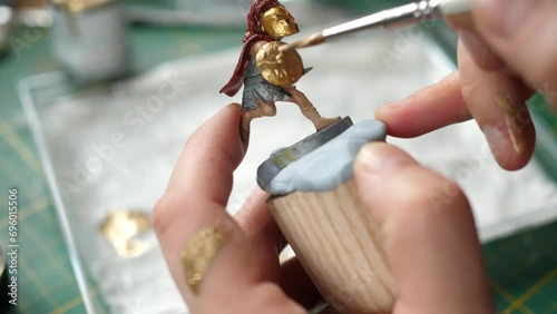 rich liquid gold for painting minis, armor miniatures for rpg game