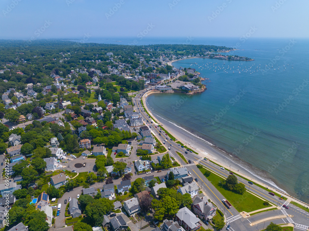 Fototapeta premium King's Beach aerial view at Lynn Shore Drive at the coast of Lynn city and Swampscott town in Essex County with Fisherman's Beach at the background, Massachusetts MA, USA.