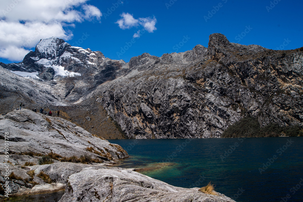 Laguna de Churup, Peru