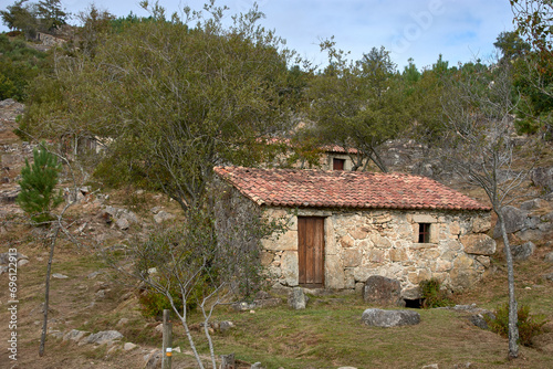 Los molinos del Picón y Folón un legado del patrimonio etnográfico de la comarca del Bajo Miño
