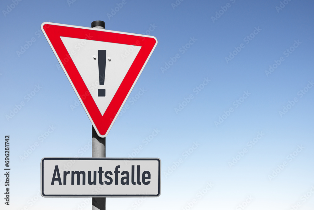 Symbolbild: Warnschild, Armutsfalle