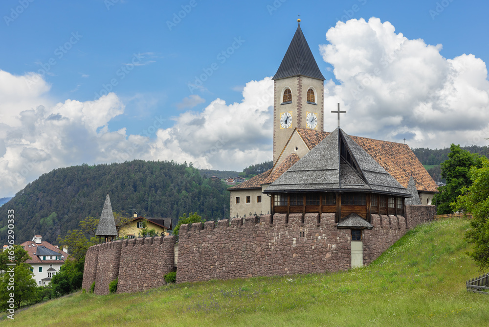 Italy, South Tyrol, Seis am Schlern Italy, South Tyrol, Seis am Schlern