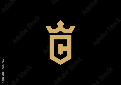 c crown logo icon, crown logo letter c