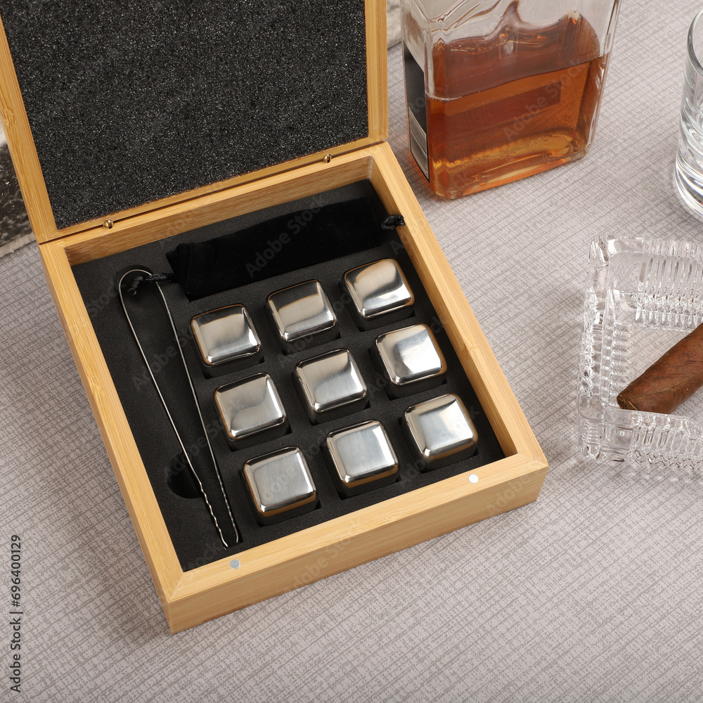 Whiskey Stones - Whiskie Stenen - 9 Stuks - On the Rocks - Koel set - Koud voor in de