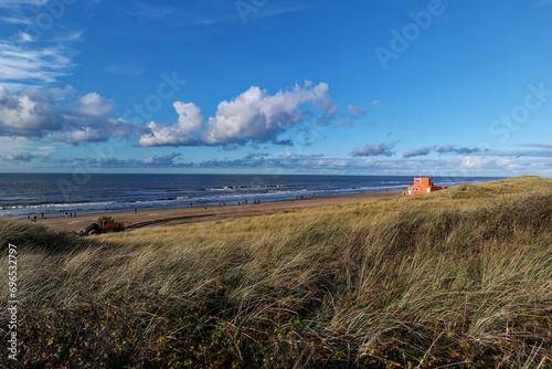 Miejscowość Callantsoog nad Morzem Północnym w Holandii. Krajobraz naturalny.